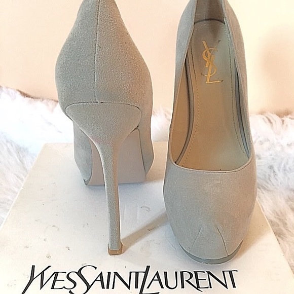 Authentic Yves Saint Laurent Grey Suede Platform Pumps - Picture 2 of 4